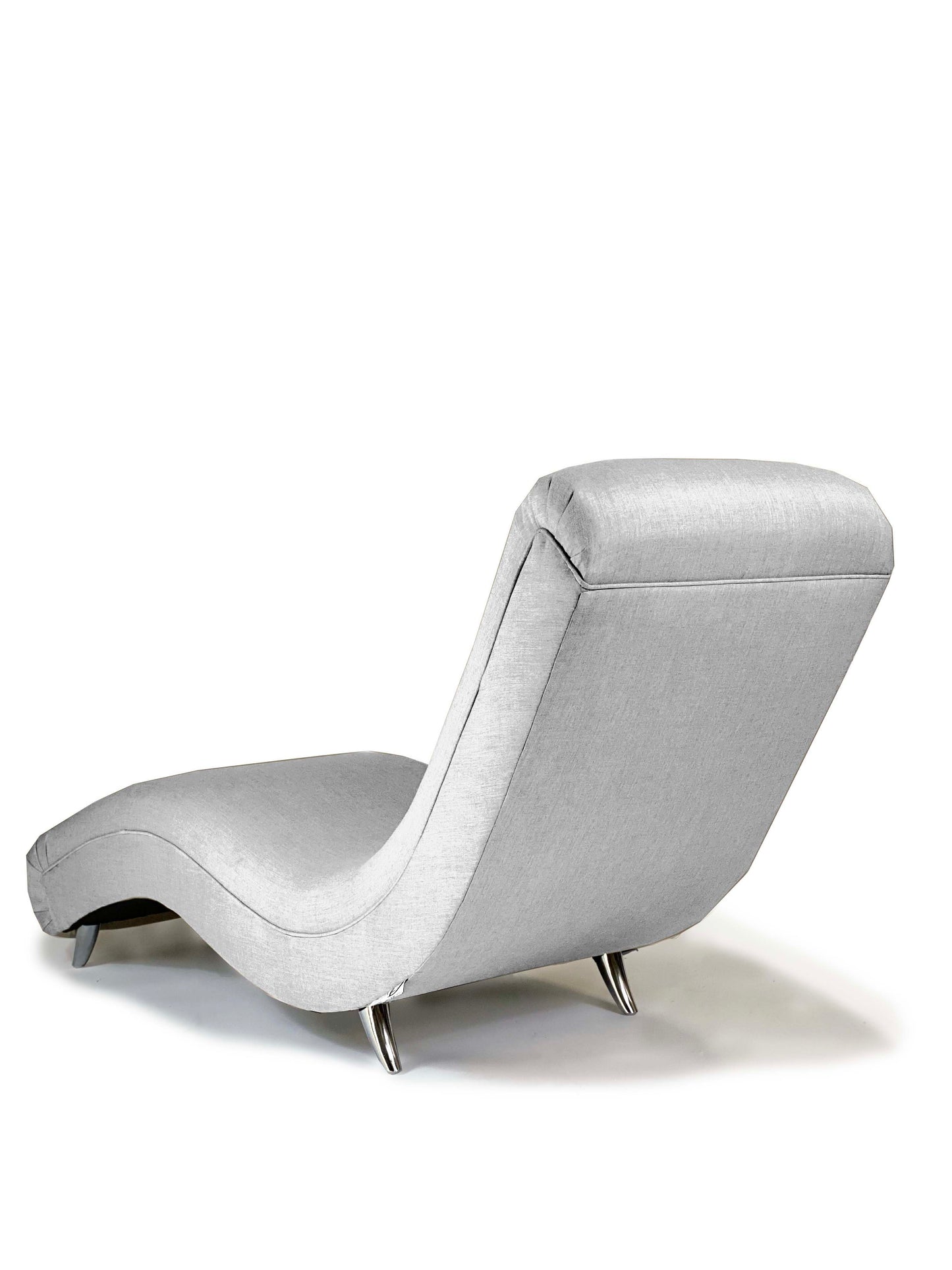 Sweeping Outdoor Chaise Lounge