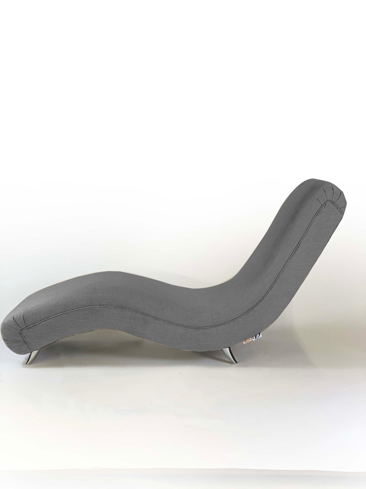 Sweeping Outdoor Chaise Lounge