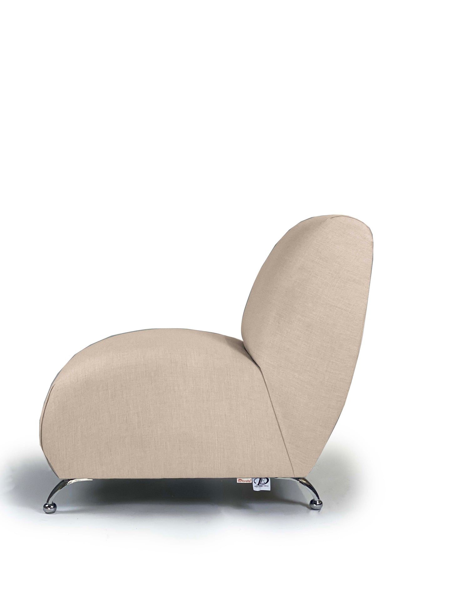 Ziva Outdoor Lounge Chair